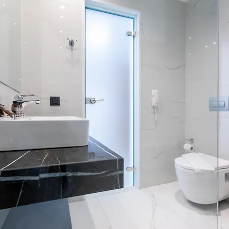 Continental Apartment *